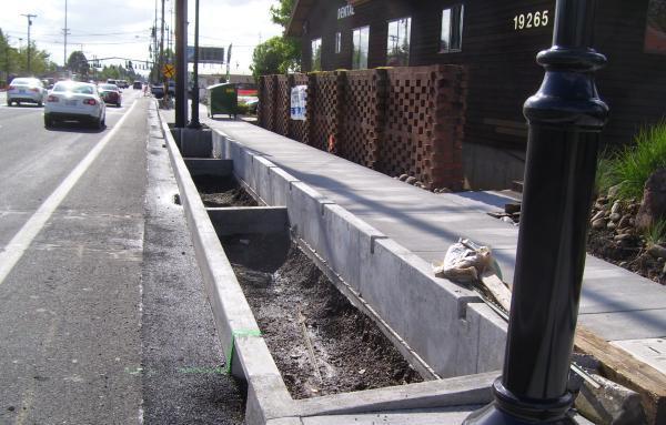 SE Stark St, stormwater planter - COMING SOON