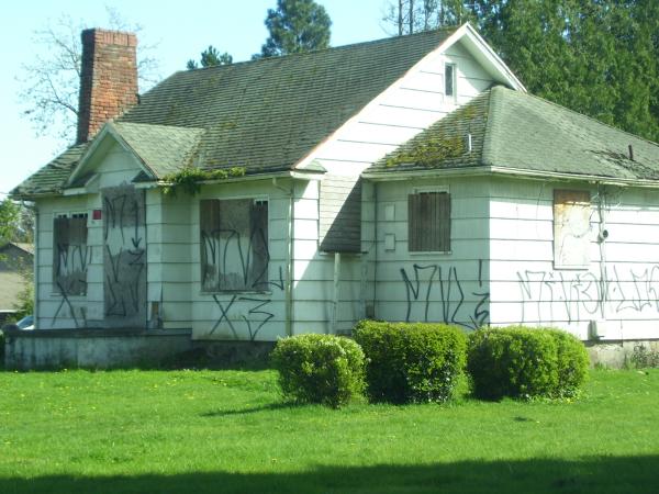 (1) 165th & NE Glisan. MVL 13 (1) 165th & NE Glisan. MVL 13
